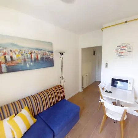 Fuer 3 Personen Ca 33 M In Pula, Istrien Und Umgebung Apartman